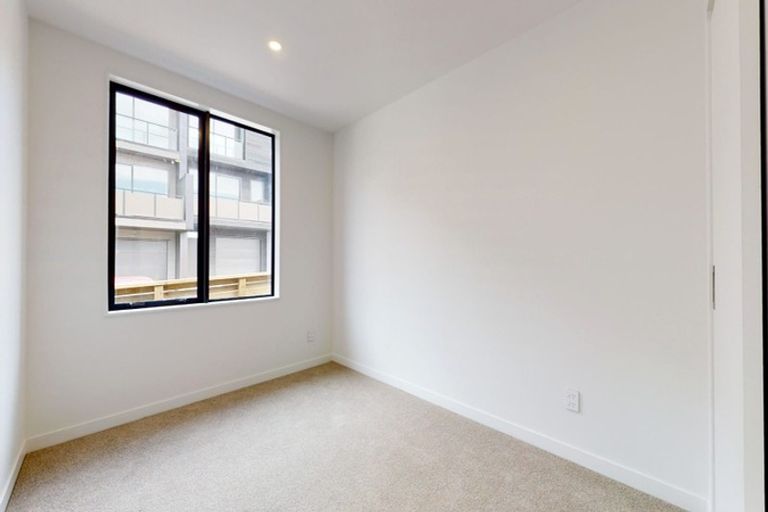 Photo of property in 11/80 Seatoun Heights Road, Seatoun, Wellington, 6022