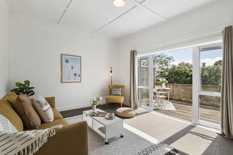 Photo of property in 9 Huia Street, Devonport, Auckland, 0624