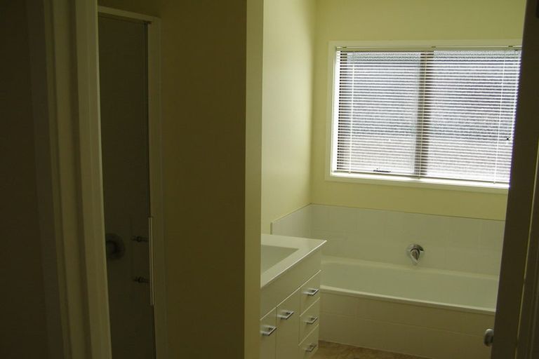 Photo of property in 7a Nikau Street, Taradale, Napier, 4112