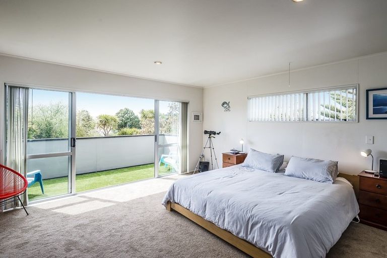 Photo of property in 10 Michael Road, Paraparaumu Beach, Paraparaumu, 5032