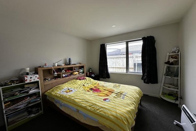 Photo of property in 71 Whincops Road, Halswell, Christchurch, 8025