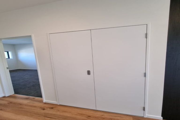 Photo of property in 18 Black Shed Road, Flat Bush, 2019