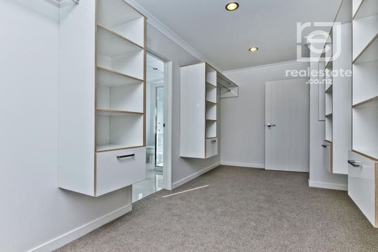 Photo of property in 10 Seafort Lane, Silverdale, 0932