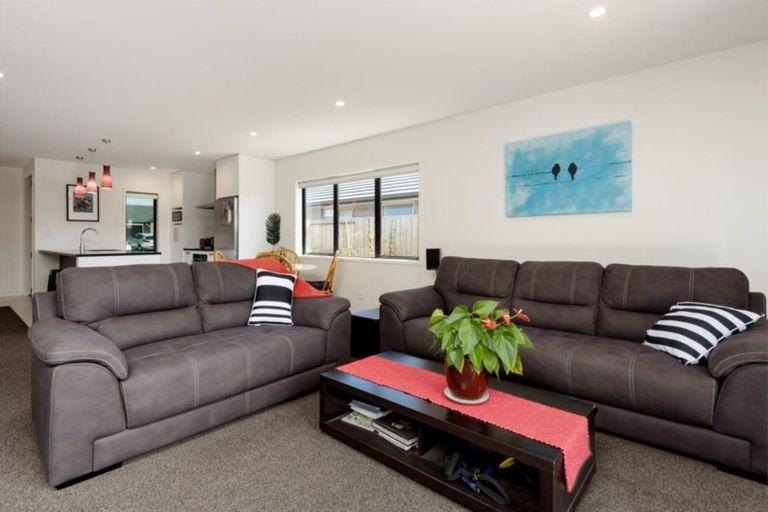 Photo of property in 15 Sabre Street, Papamoa Beach, Papamoa, 3118