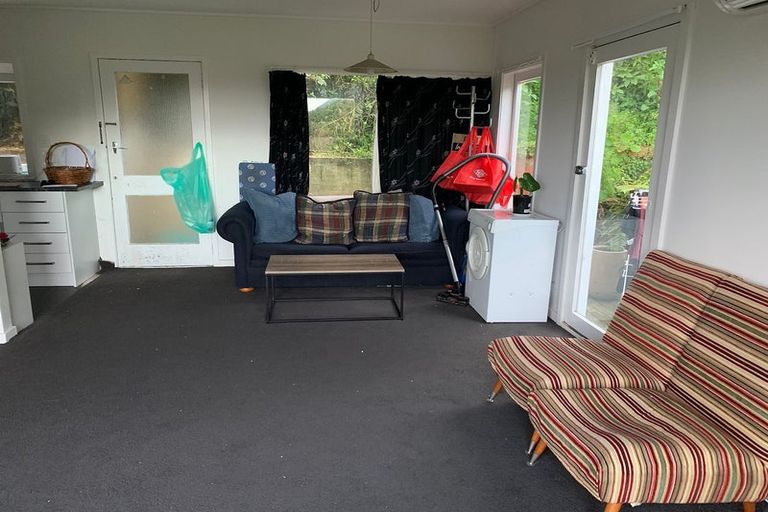 Photo of property in 11a Highbury Road, Highbury, Wellington, 6012