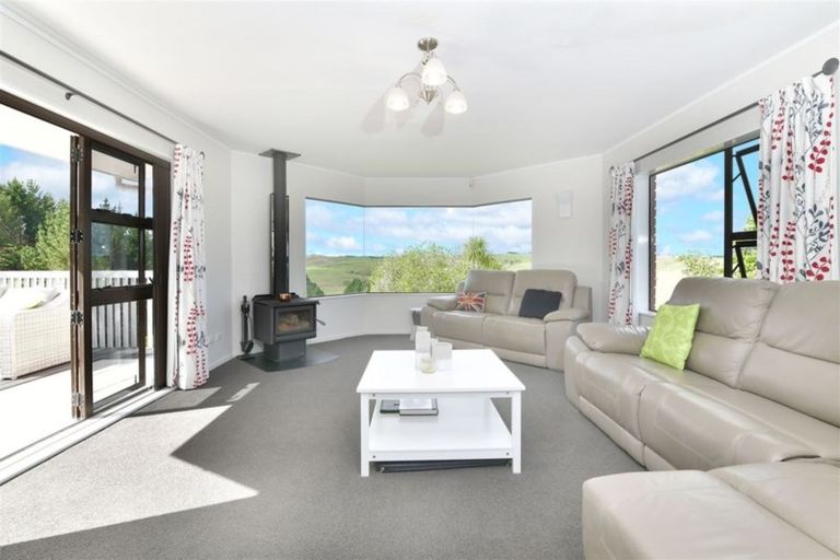 Photo of property in 1168 Old North Road, Helensville, Waimauku, 0882