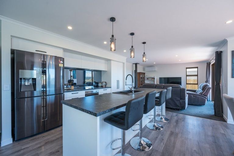 Photo of property in 30 Katania Heights, Brightwater, 7022