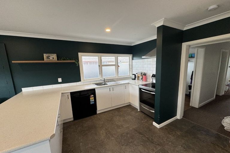 Photo of property in 404 Bower Avenue, Parklands, Christchurch, 8083