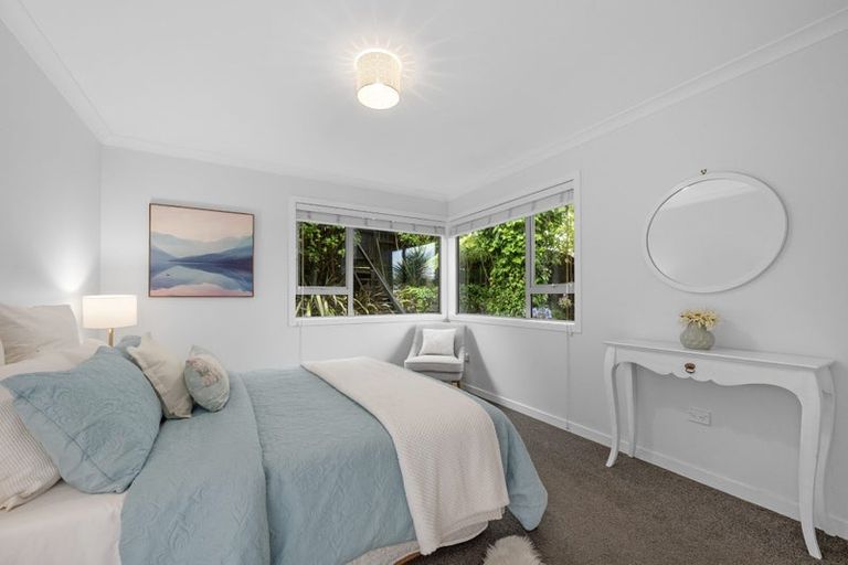 Photo of property in 431 Don Buck Road, Massey, Auckland, 0614