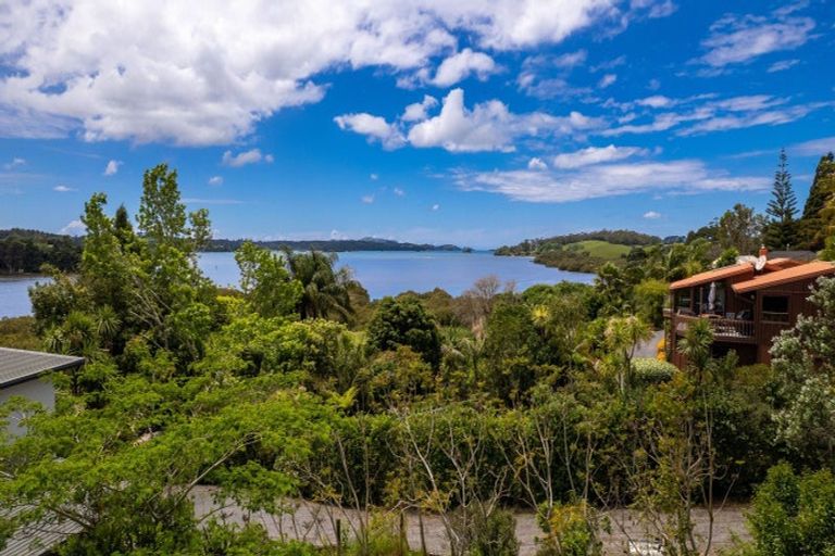 Photo of property in 19 The Lookout, Kerikeri, 0230