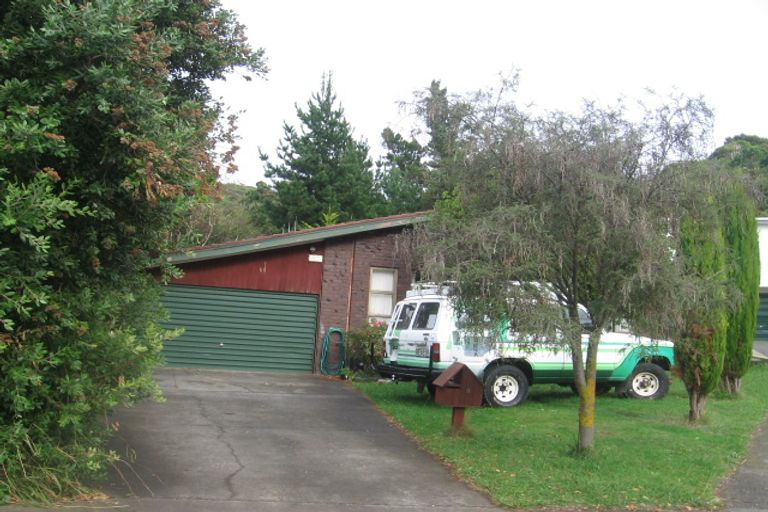 Photo of property in 9 Mizzen Place, Whitby, Porirua, 5024