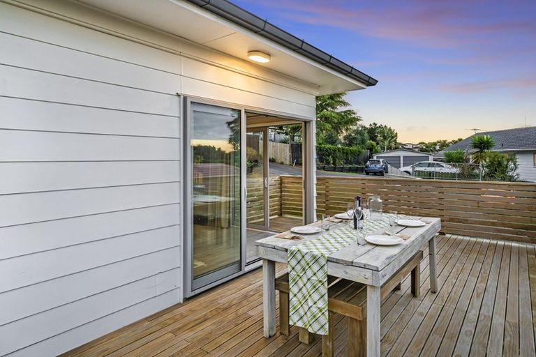 Photo of property in 76 Alabaster Drive, Papatoetoe, Auckland, 2025
