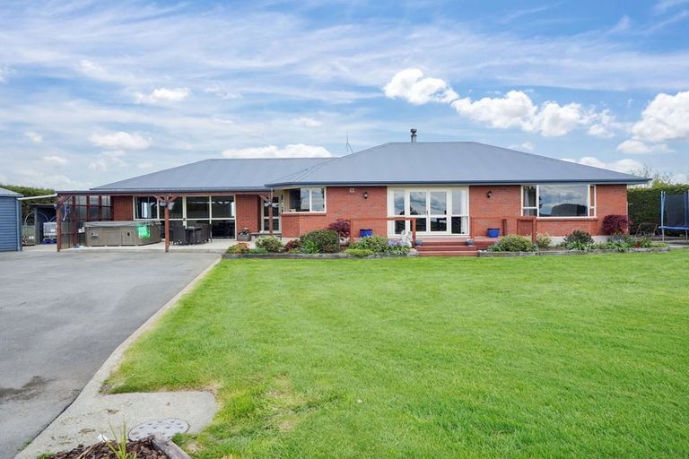 Photo of property in 381 Bay Road, West Plains, Invercargill, 9879