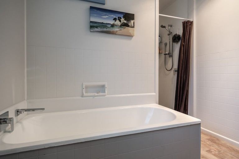 Photo of property in 5 Garrick Place, Beerescourt, Hamilton, 3200