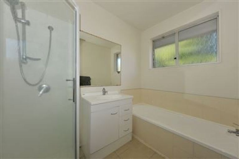 Photo of property in 2/94 Peverel Street, Riccarton, Christchurch, 8041