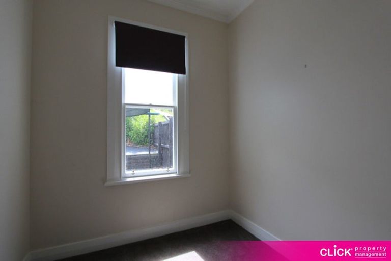 Photo of property in 64 South Road, The Glen, Dunedin, 9011