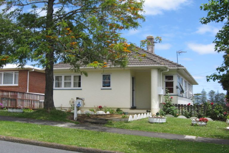 Photo of property in 6 Prospect Terrace, Pukekohe, 2120