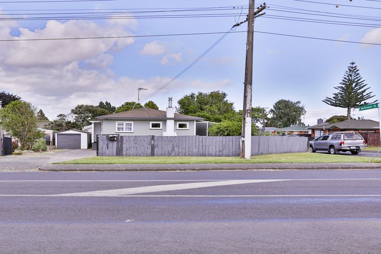 Photo of property in 1/76 Grove Road, Papakura, 2110