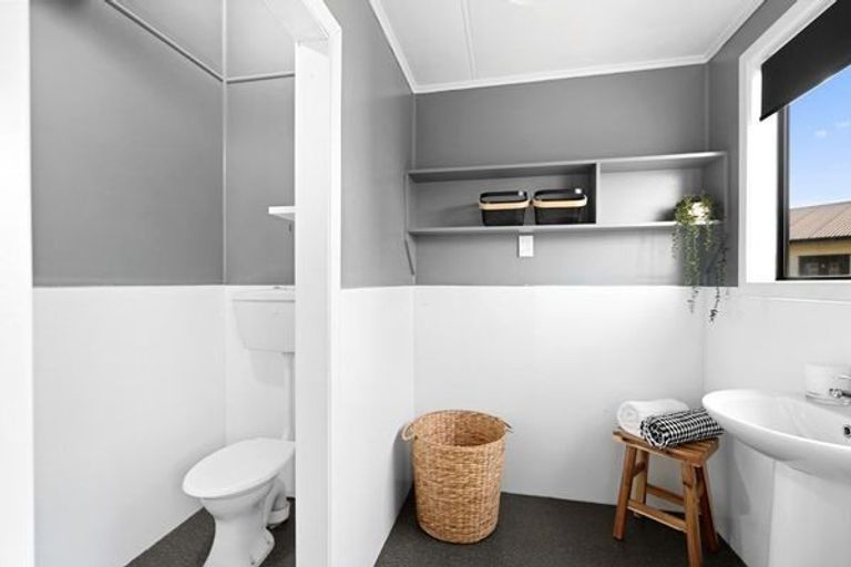 Photo of property in 12 Lydiard Place, Chartwell, Hamilton, 3210