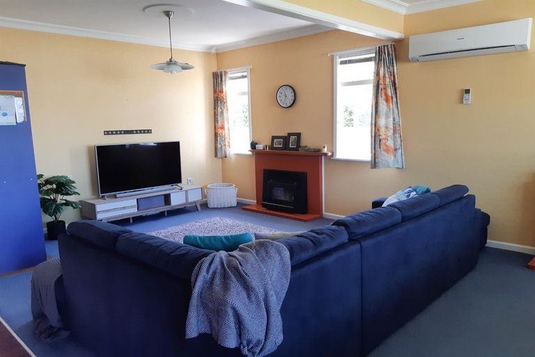 Photo of property in 15 Harpham Street, Taradale, Napier, 4112