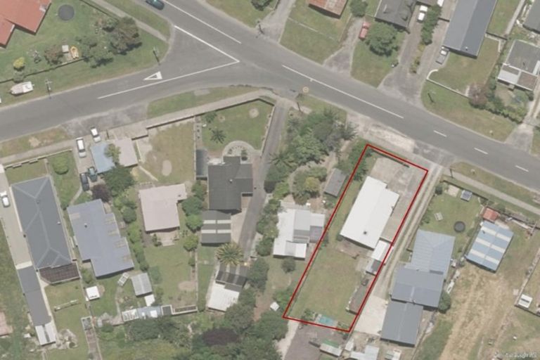 Photo of property in 14 Coates Street, Westport, 7825