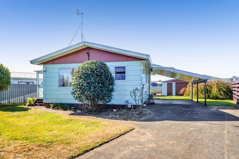 Photo of property in 198 Waihi Road, Hawera, 4610