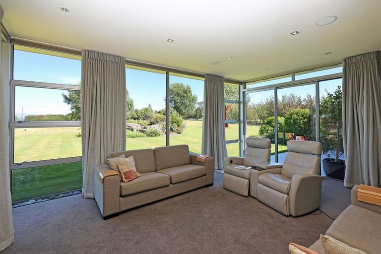 Photo of property in 141 Awamoa Road, Holmes Hill, Oamaru, 9401