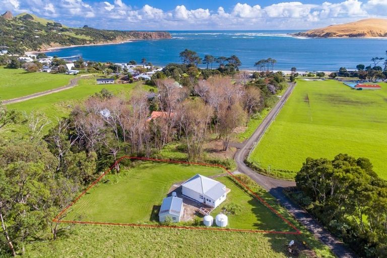 Photo of property in 30 Waihuka Road, Omapere, Kaikohe, 0473