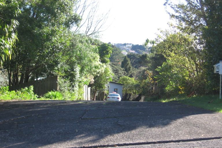 Photo of property in 72 Wirihana Road, Titirangi, Auckland, 0604