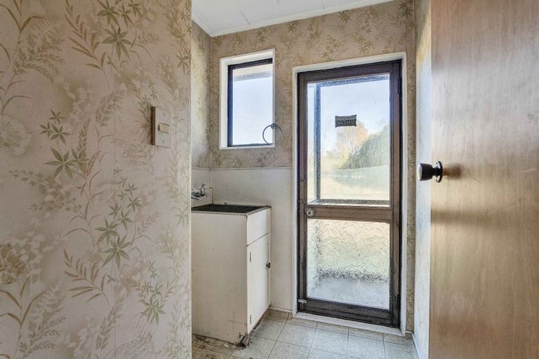 Photo of property in 1407 Devon Road, Brixton, Waitara, 4382