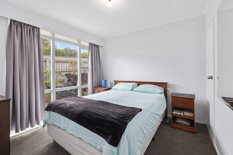 Photo of property in 22f3 Park Avenue, Titahi Bay, Porirua, 5022