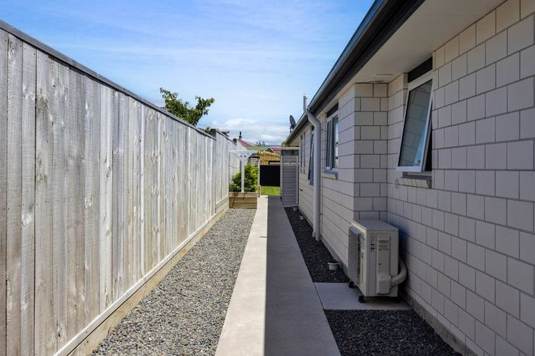 Photo of property in 2 Midsummer Avenue, Stratford, 4332