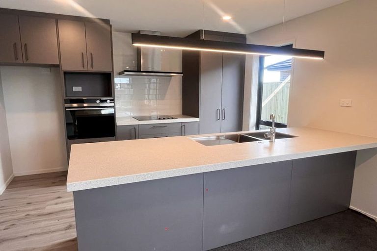 Photo of property in 185 Faringdon Boulevard, Rolleston, 7615