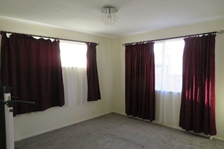 Photo of property in 4 Carbery Place, Manurewa, Auckland, 2102