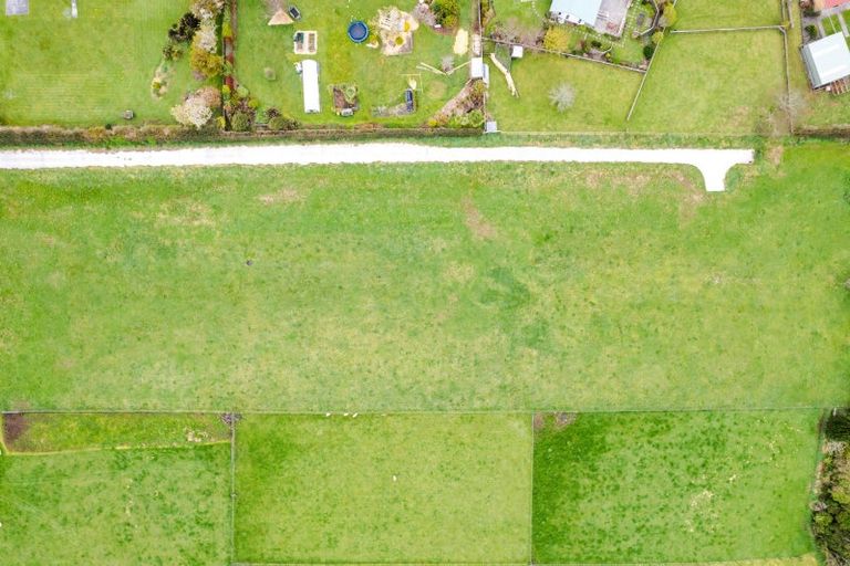 Photo of property in 14 Celia Street, Stratford, 4332