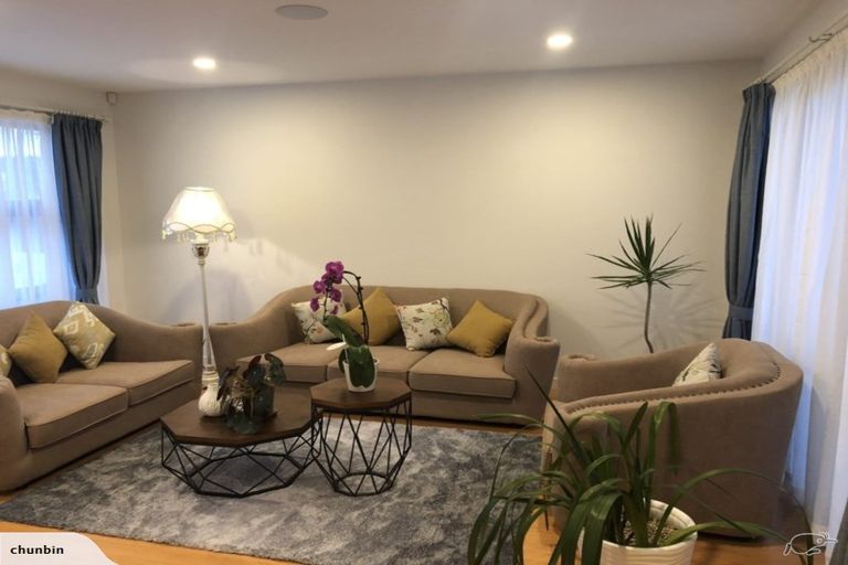 Photo of property in 41 Toanui Road, Hobsonville, Auckland, 0616