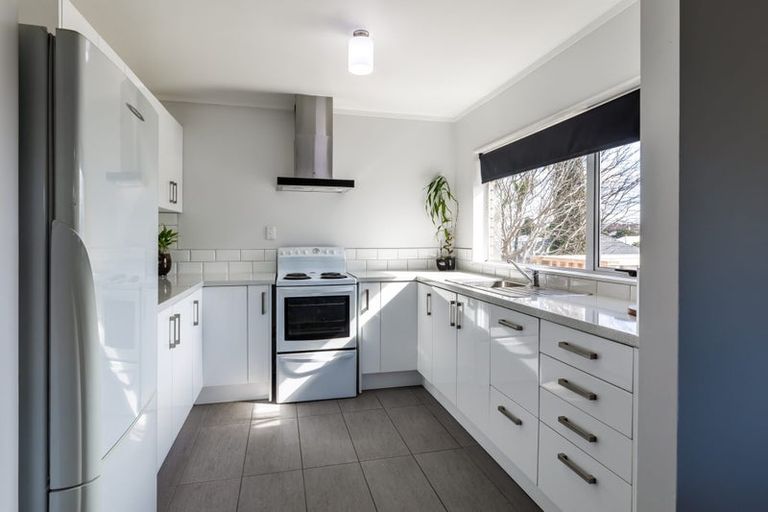 Photo of property in 62 Pomaria Road, Henderson, Auckland, 0610