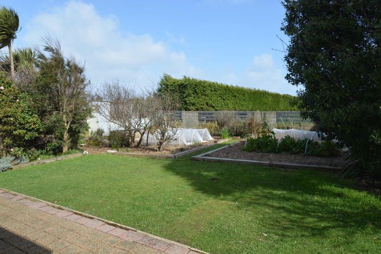 Photo of property in 19 Severn Street, Clifton, Invercargill, 9812