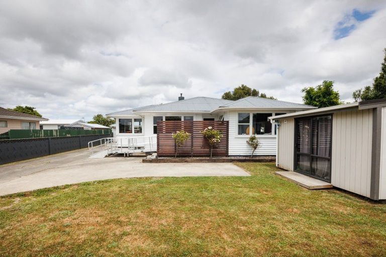 Photo of property in 582 Pioneer Highway, Highbury, Palmerston North, 4412