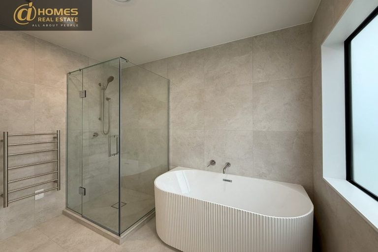 Photo of property in 15 Tupa Street, Long Bay, Auckland, 0630