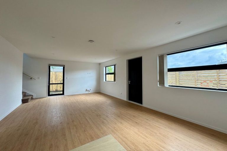 Photo of property in 86 Priestley Drive, Bucklands Beach, Auckland, 2014