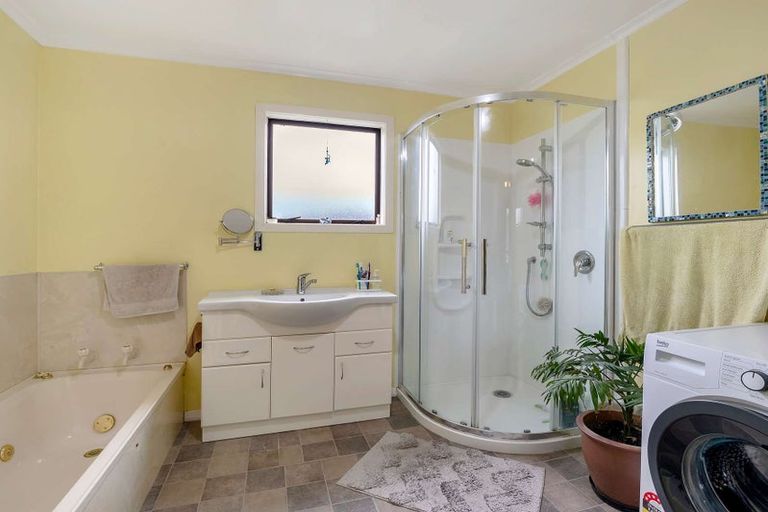 Photo of property in 10 Omanu Street, Koitiata, Whanganui, 4581