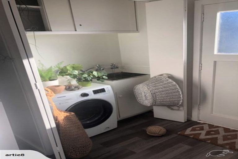 Photo of property in 4/84 Meeanee Road, Taradale, Napier, 4112