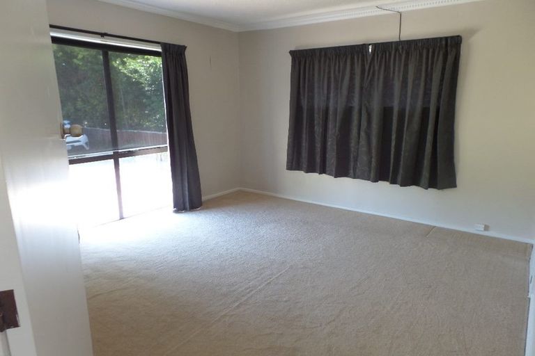Photo of property in 10 Oakdale Street, Avonhead, Christchurch, 8042