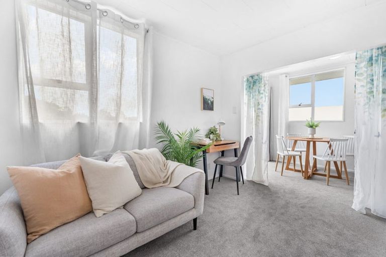 Photo of property in 2 Nikau Place, Parahaki, Whangarei, 0112