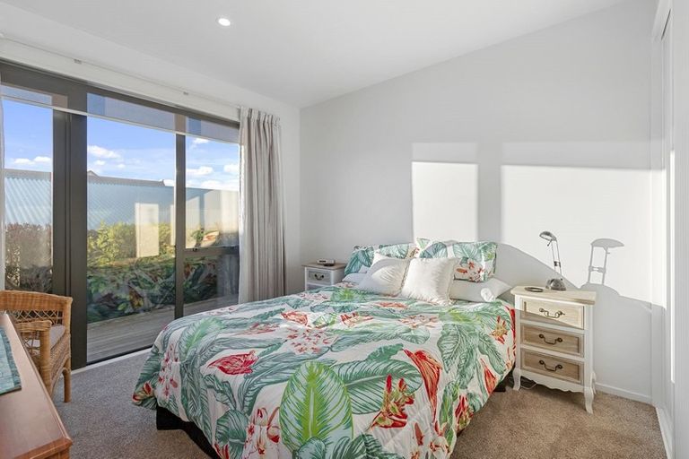 Photo of property in 517 Marine Parade, South New Brighton, Christchurch, 8062