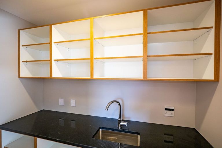 Photo of property in 165 Amesbury Drive, Churton Park, Wellington, 6037