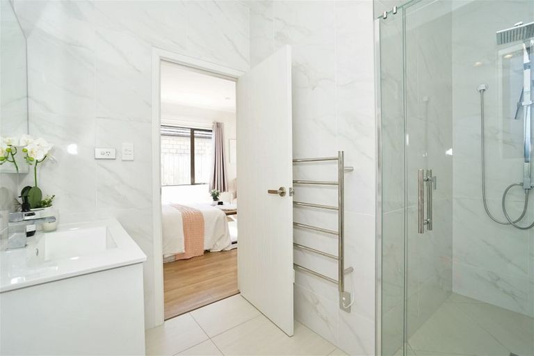 Photo of property in 12 Oolong Court, Huntington, Hamilton, 3210