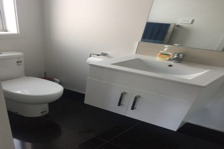 Photo of property in 1u5 June Place, Hamilton East, Hamilton, 3216