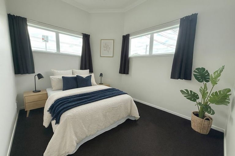 Photo of property in 144 Rongotai Road, Kilbirnie, Wellington, 6022